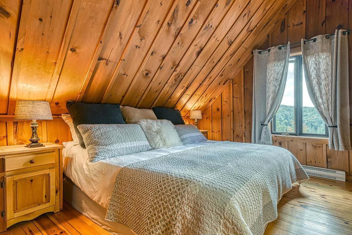 Luxurious Log With Private
